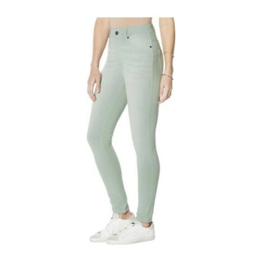 DG2 by Diane Gilman Mint Green Skinny Jeans